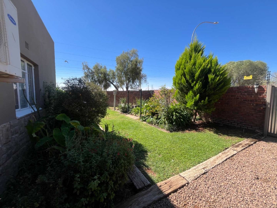 5 Bedroom Property for Sale in Blydeville Northern Cape